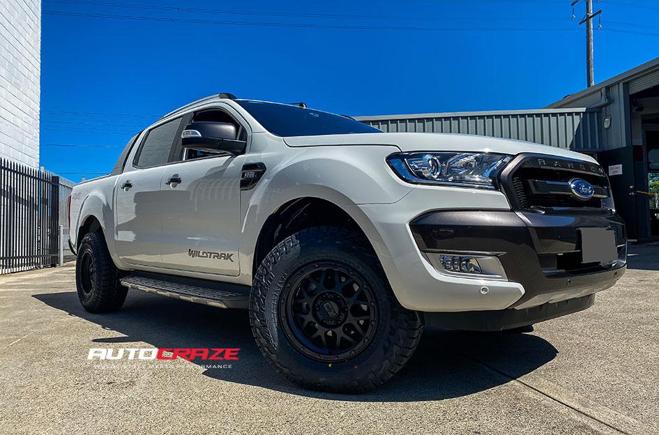 FORD RANGER GRENADE OR MATTE BLACK